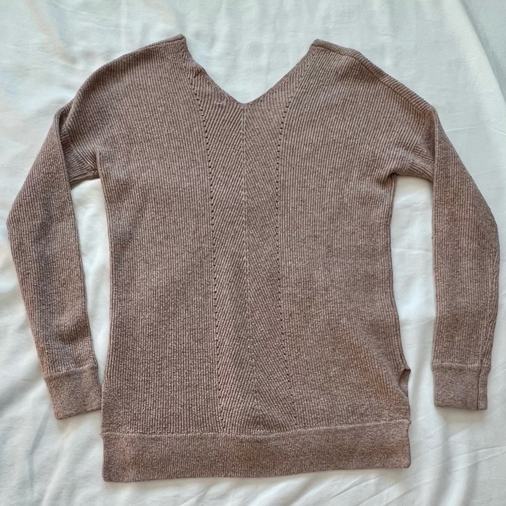 Lulu's Mauve V-Neck Ribbed Sweater - Picture 4 of 5